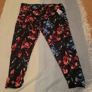 Ladies capri leggings